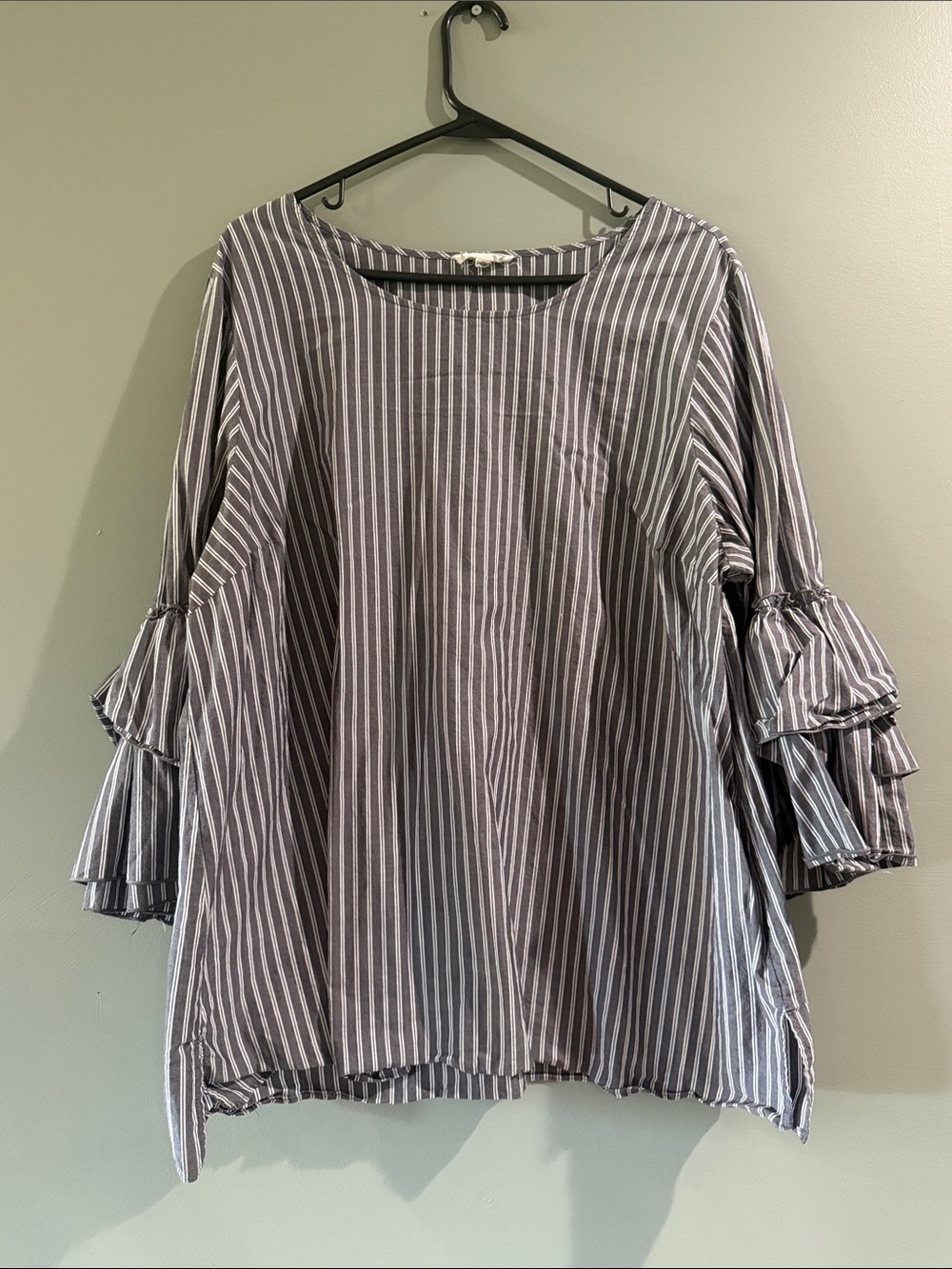 Jane and Delancey Gray and White Striped Ruffle Sleeve Blouse